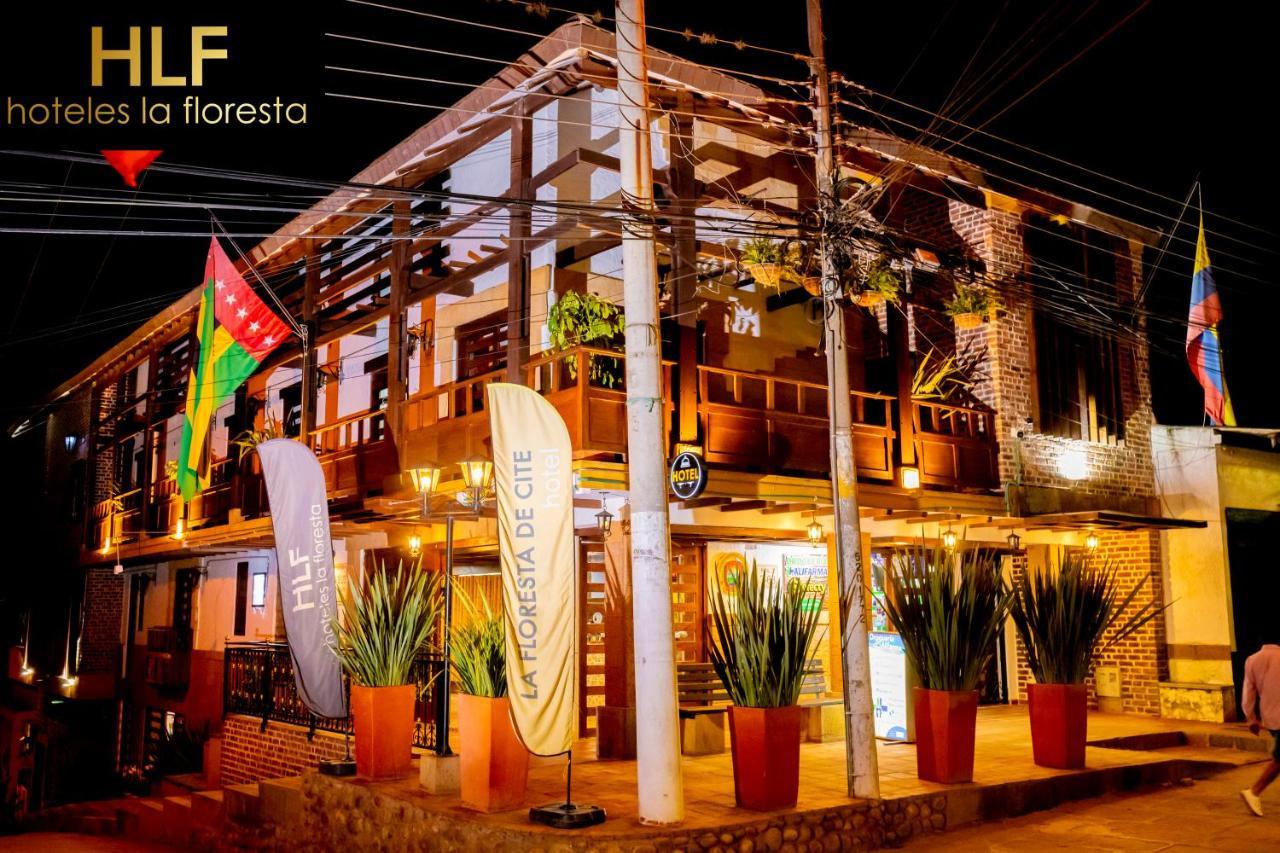 La Floresta De Hotel