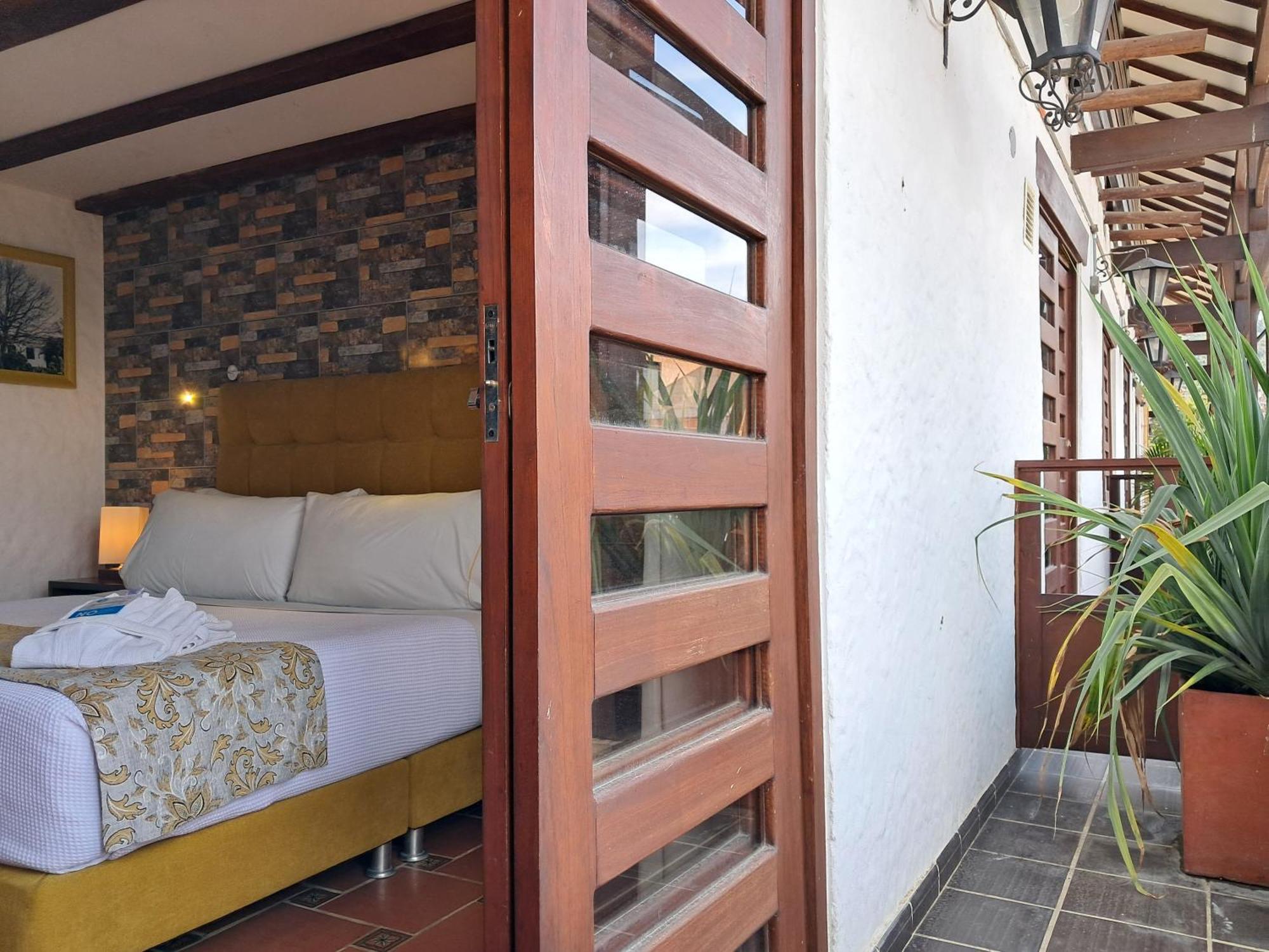 La Floresta De Hotel