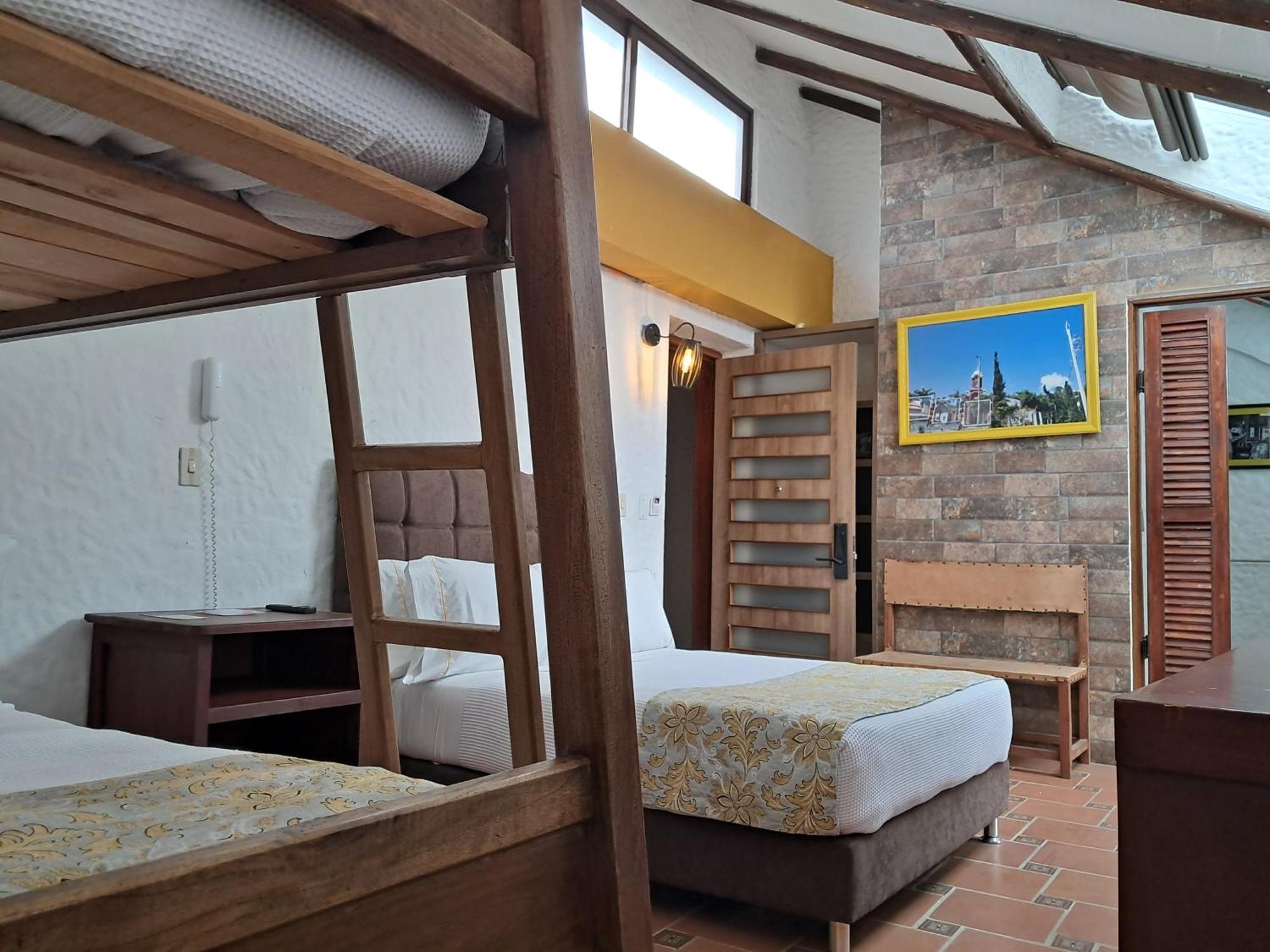 Hotel La Floresta De