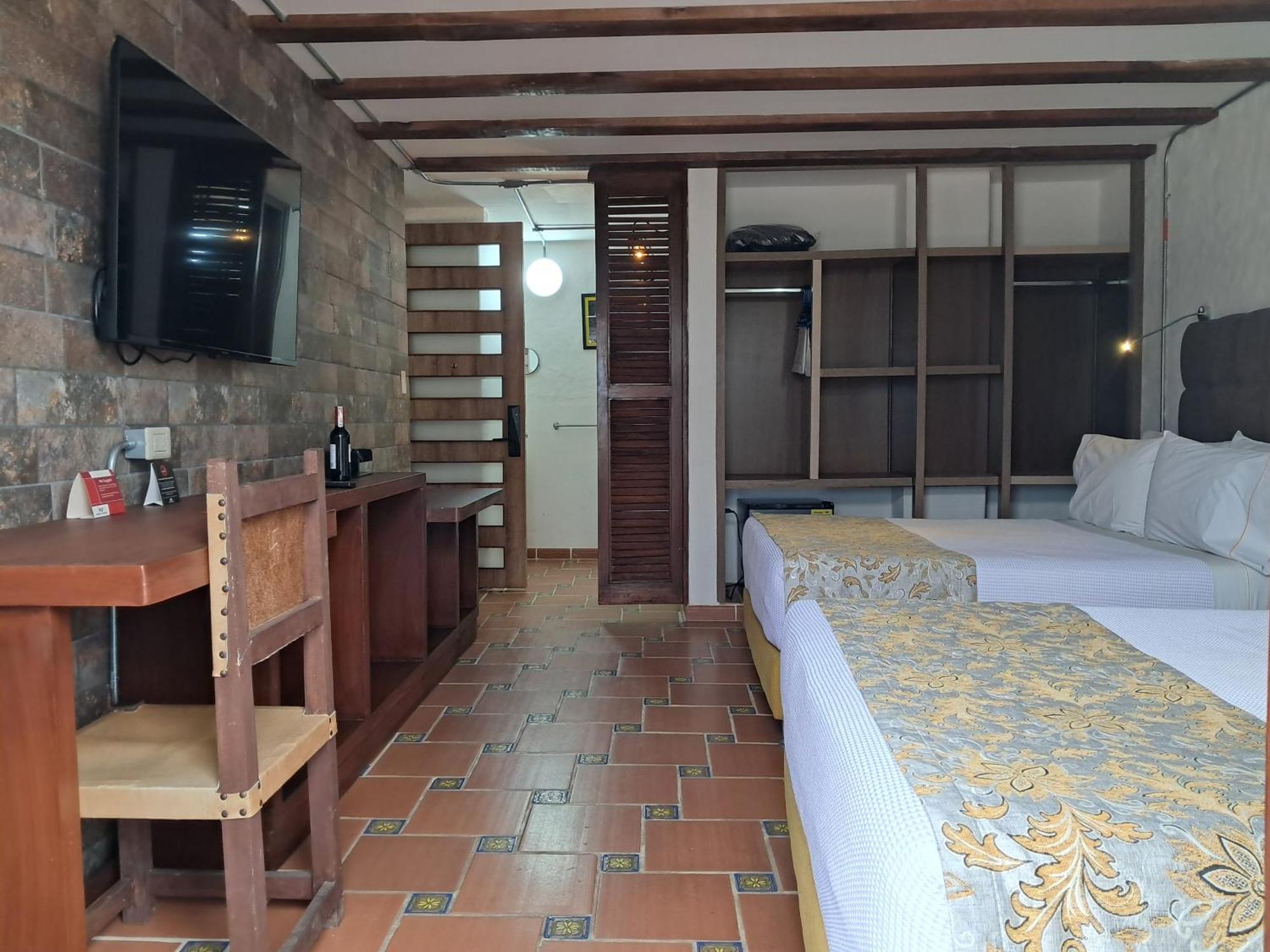Hotel La Floresta De 4*