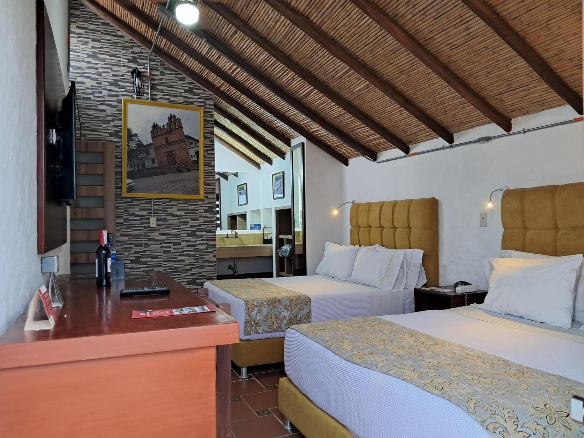 La Floresta De Hotel 4*