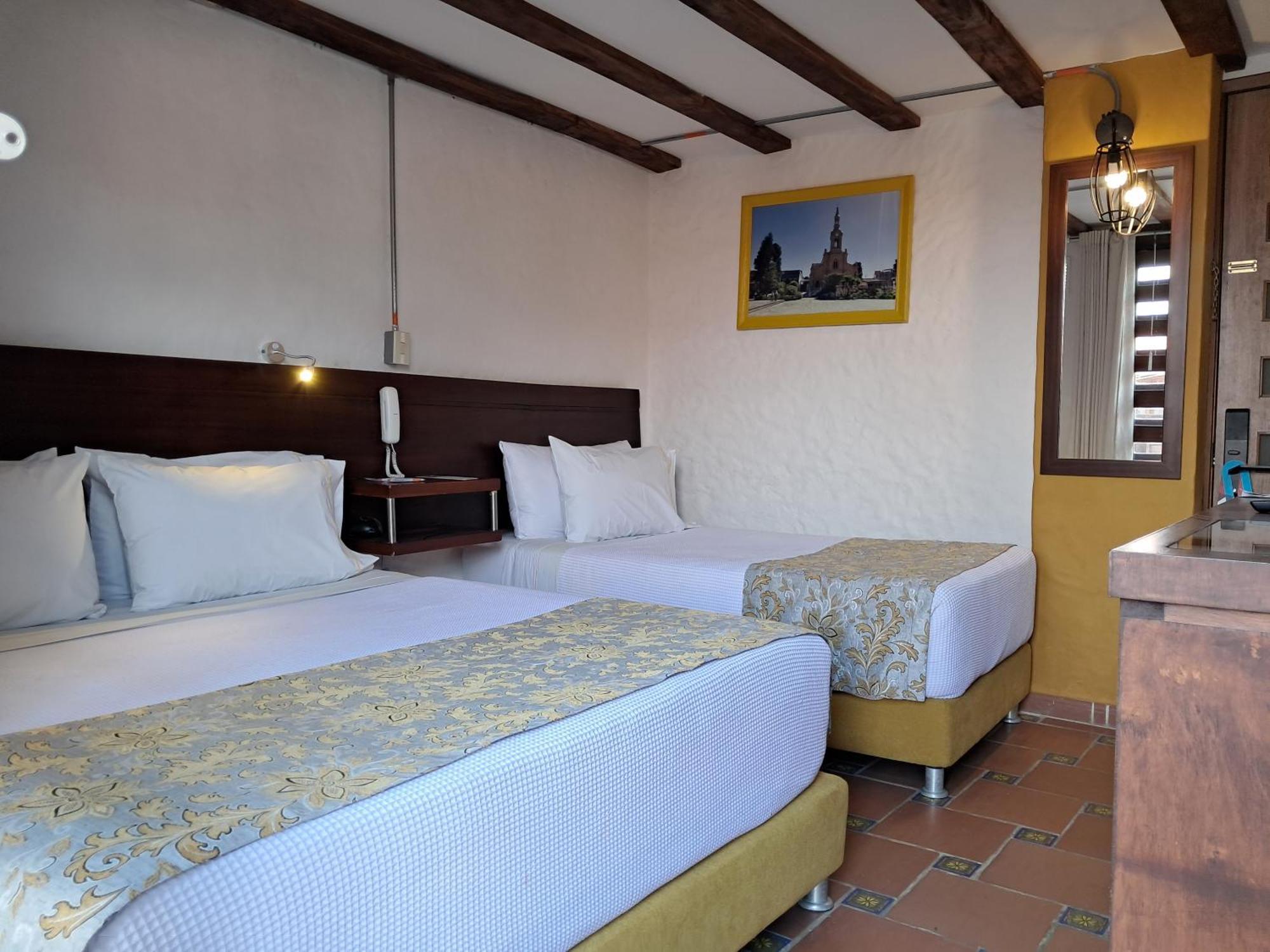 Hotel La Floresta De 4*